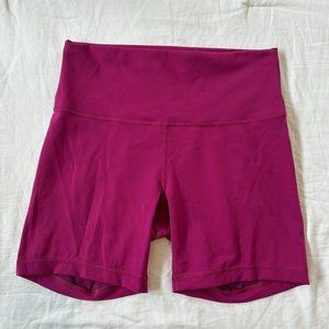 Lululemon Wunder Train High-Rise Short 6"